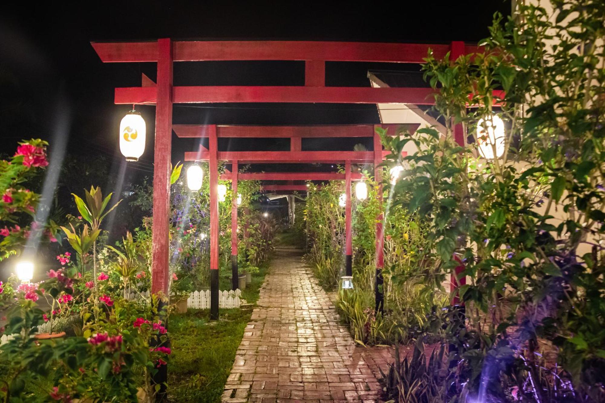 Timba Garden Free Town And Jetty Transport Hotel เซมปอร์นา ภายนอก รูปภาพ