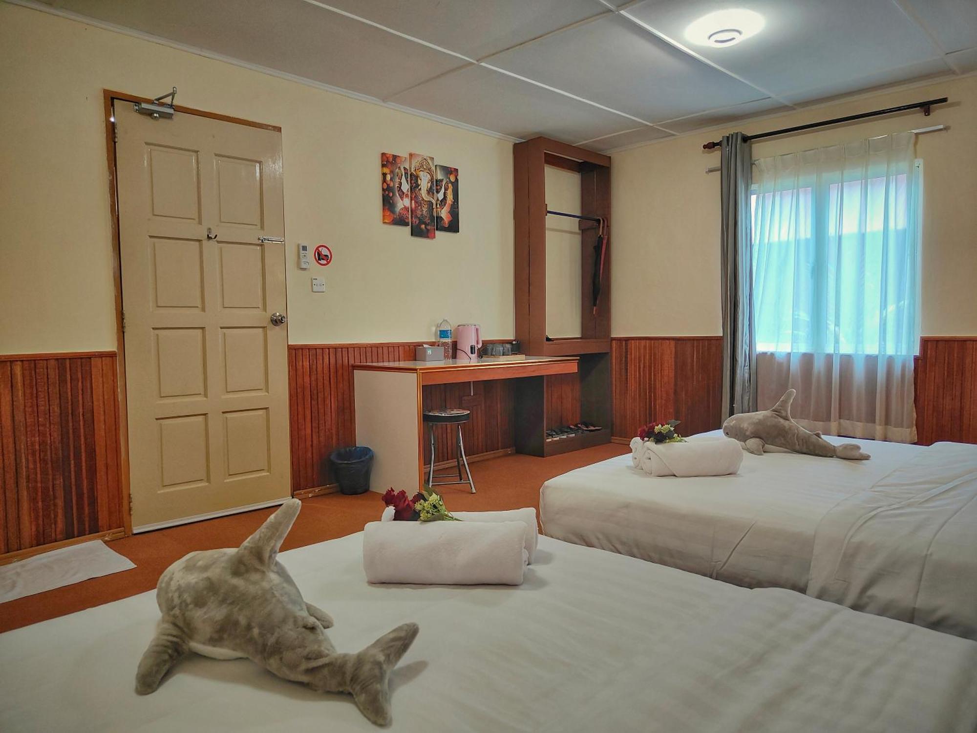 Timba Garden Free Town And Jetty Transport Hotel เซมปอร์นา ภายนอก รูปภาพ